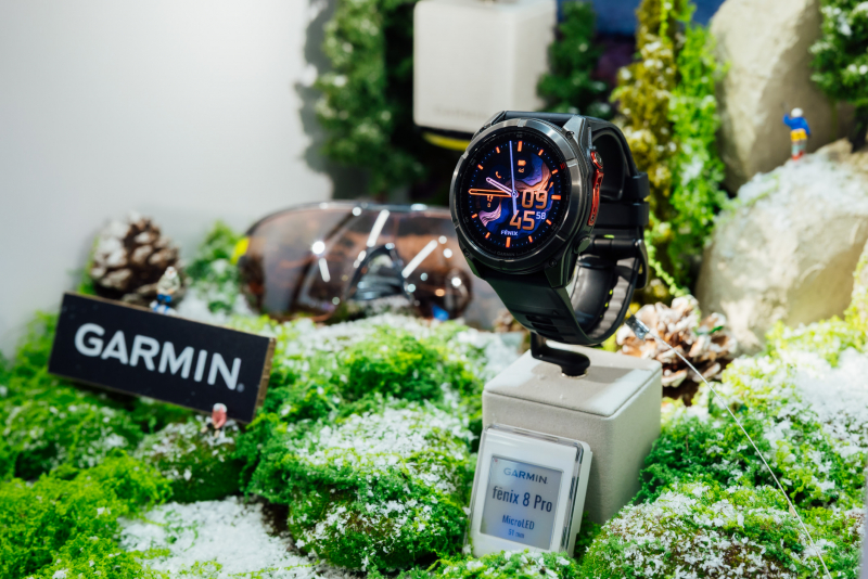 huatihuitiyu华体会(中国)携手Garmin 推出首款Micro LED智慧手表